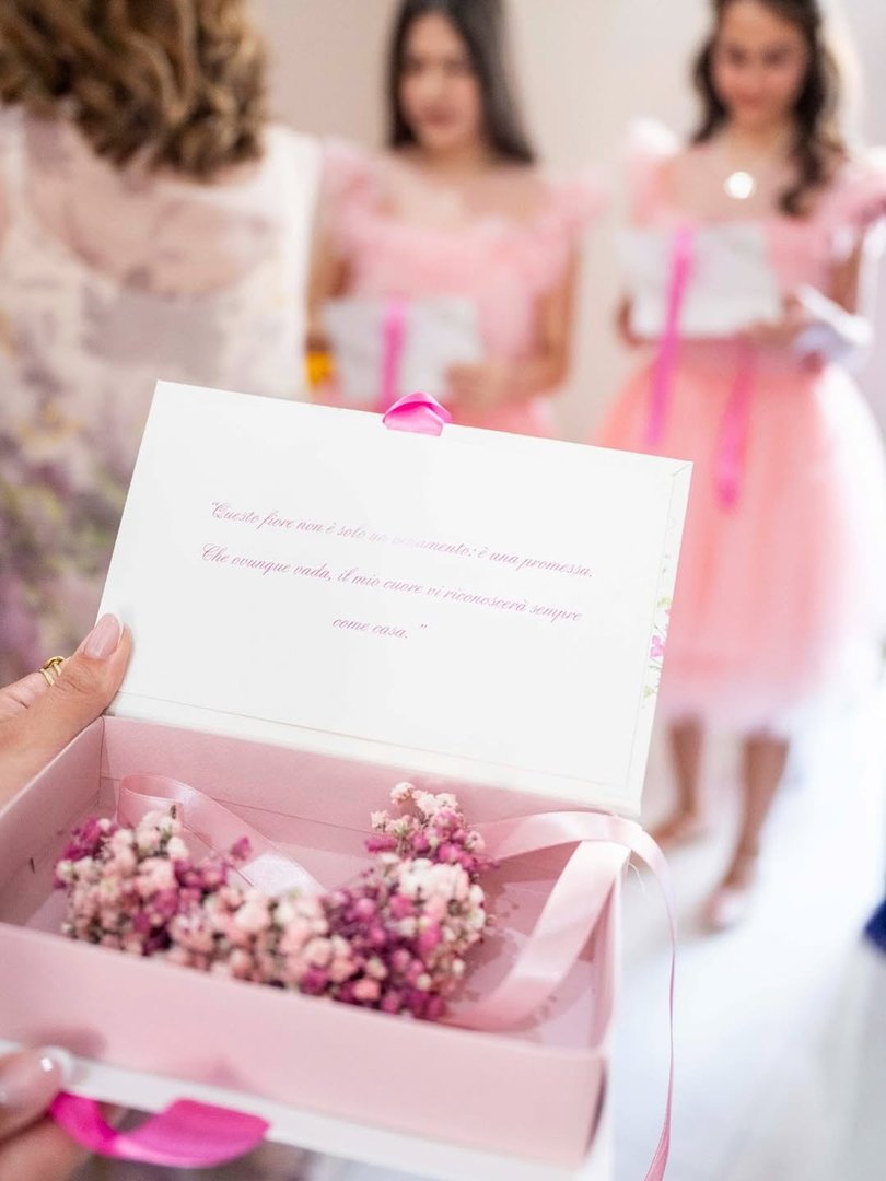 Box con fiori — Grafiche Corvino